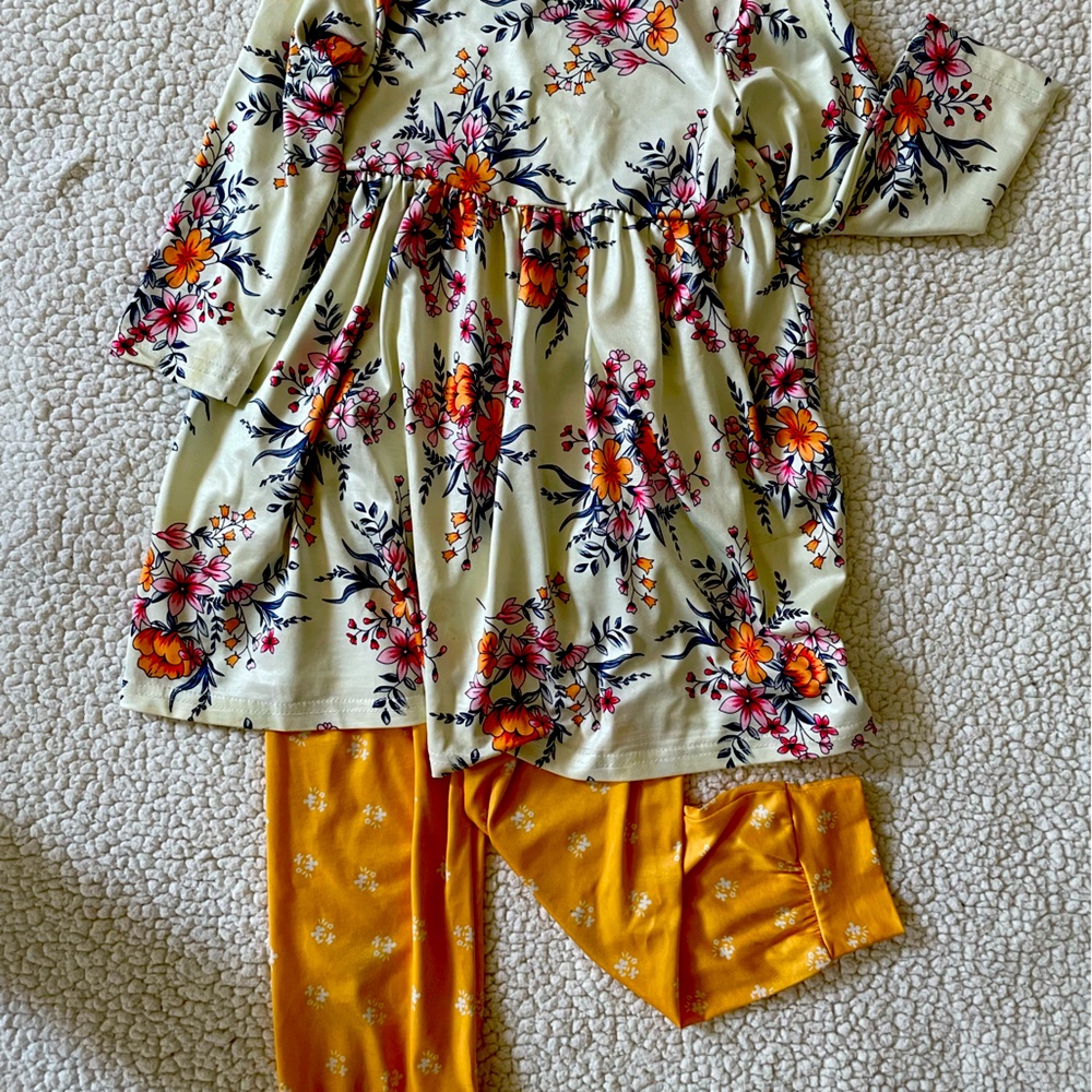 Beautiful child’s, long sleeve lightweight polyester, flowered dress with  pants